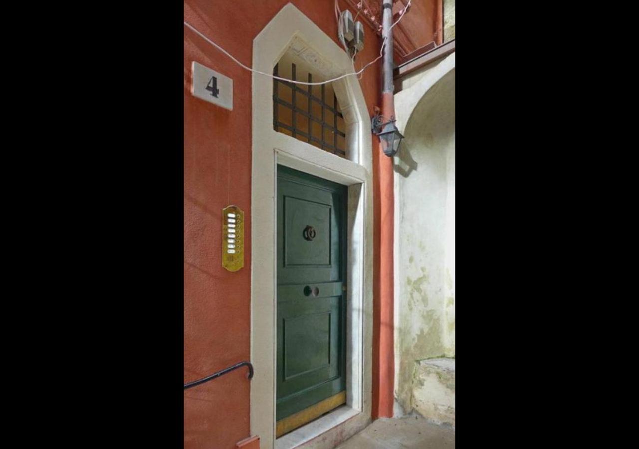 Joivy Sunny Apartment With Panoramic Terrace And Stunning View Genoa Bagian luar foto