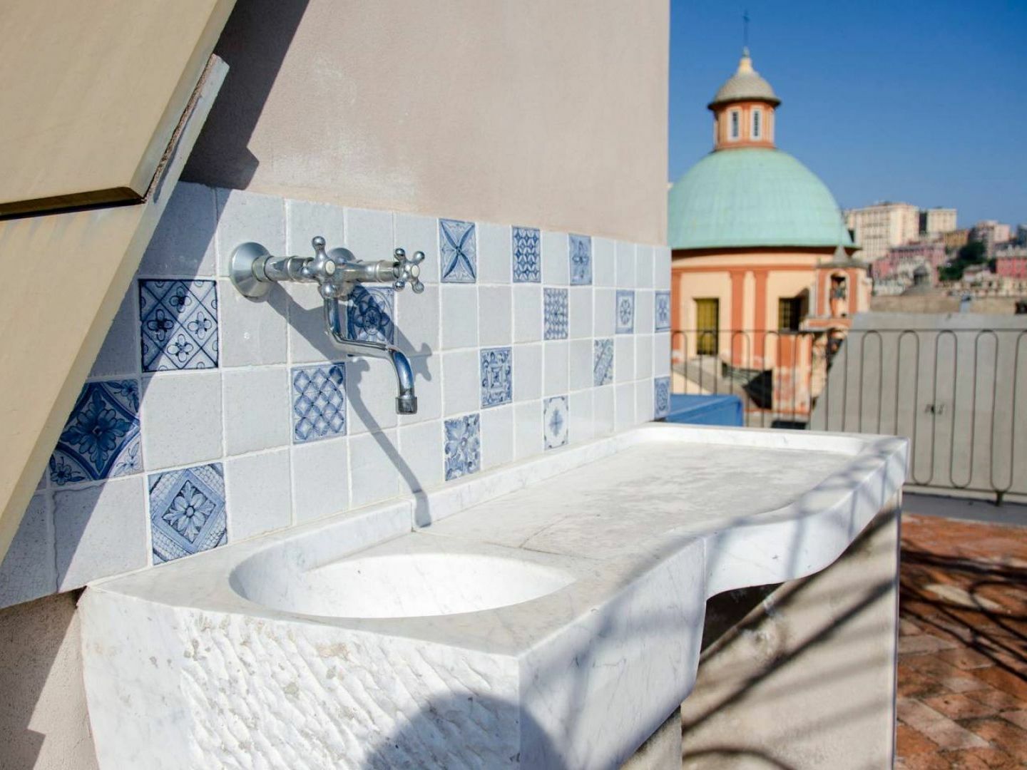 Joivy Sunny Apartment With Panoramic Terrace And Stunning View Genoa Bagian luar foto